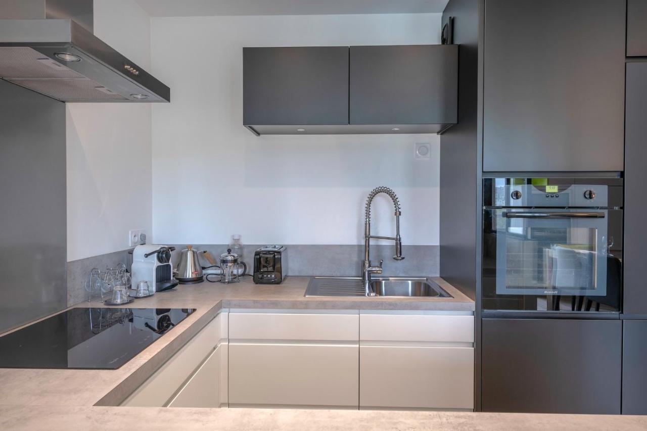 En Plein Coeur De Ville Bel Appartement Pour 6 Нант Екстериор снимка